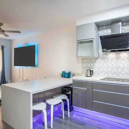 Los Angeles Apartment, A Unique Place In Puerto Santiago